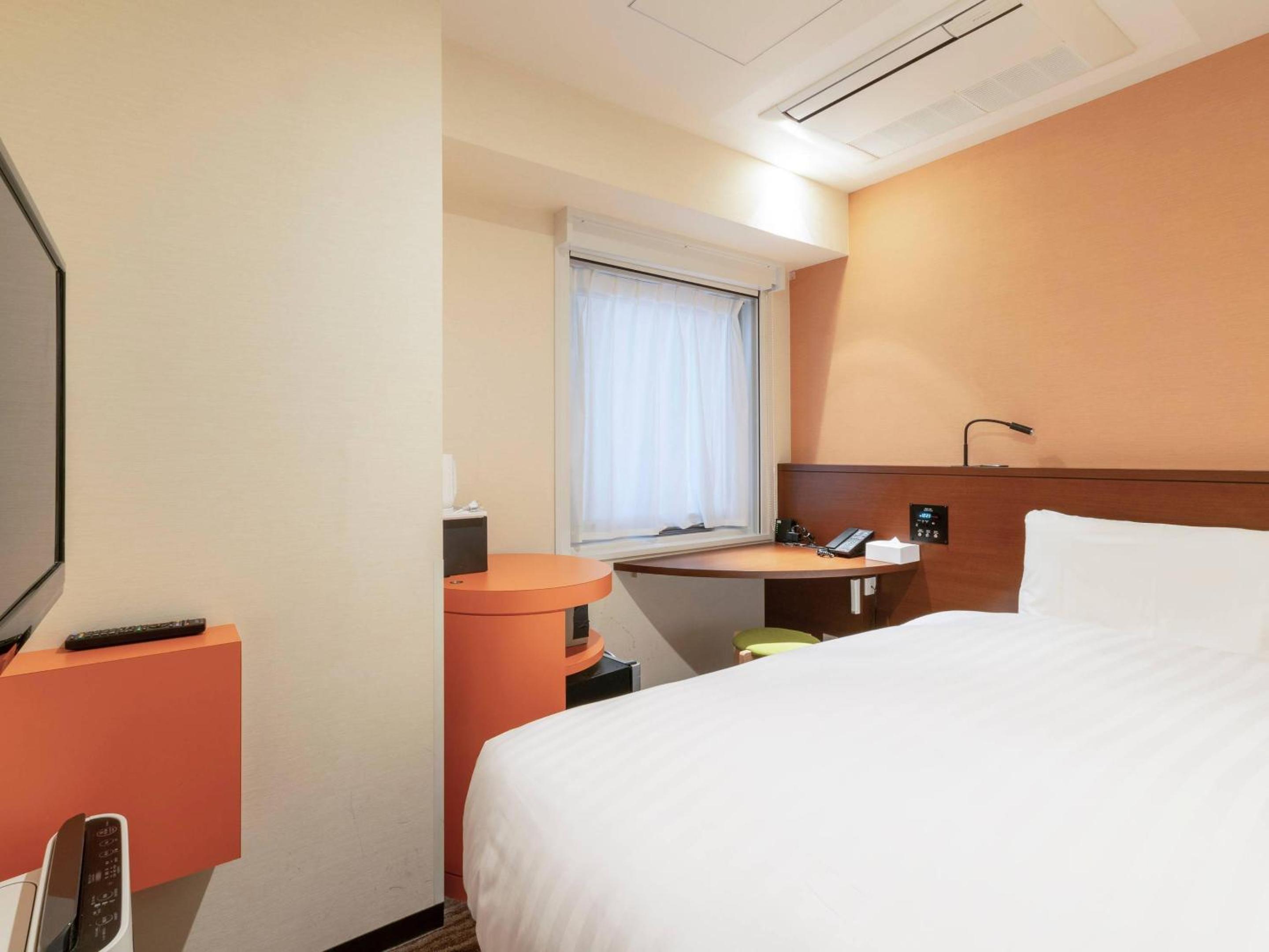 Room, Single, Comfort Inn Tokyo Roppongi 14/17