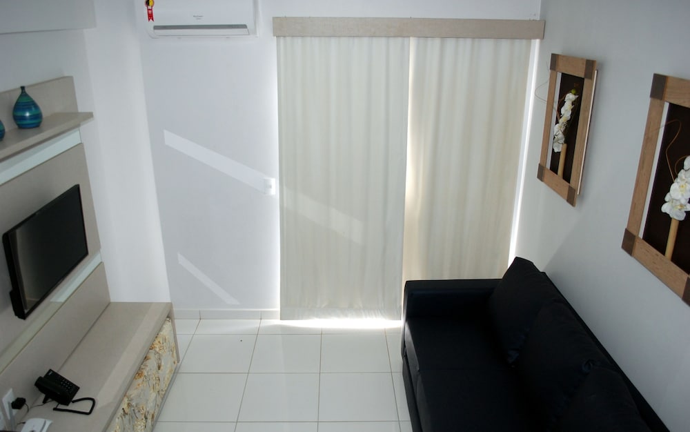 Lagoa Quente Hotel 24/60