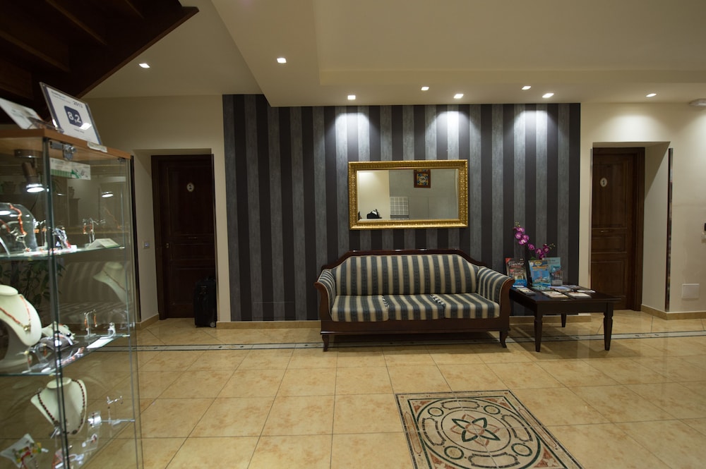 Hotel Aliai 7/60