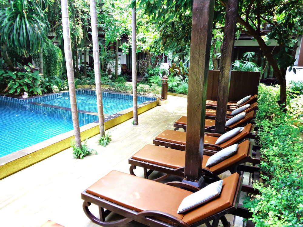 YANTARASRI RESORT 60/67