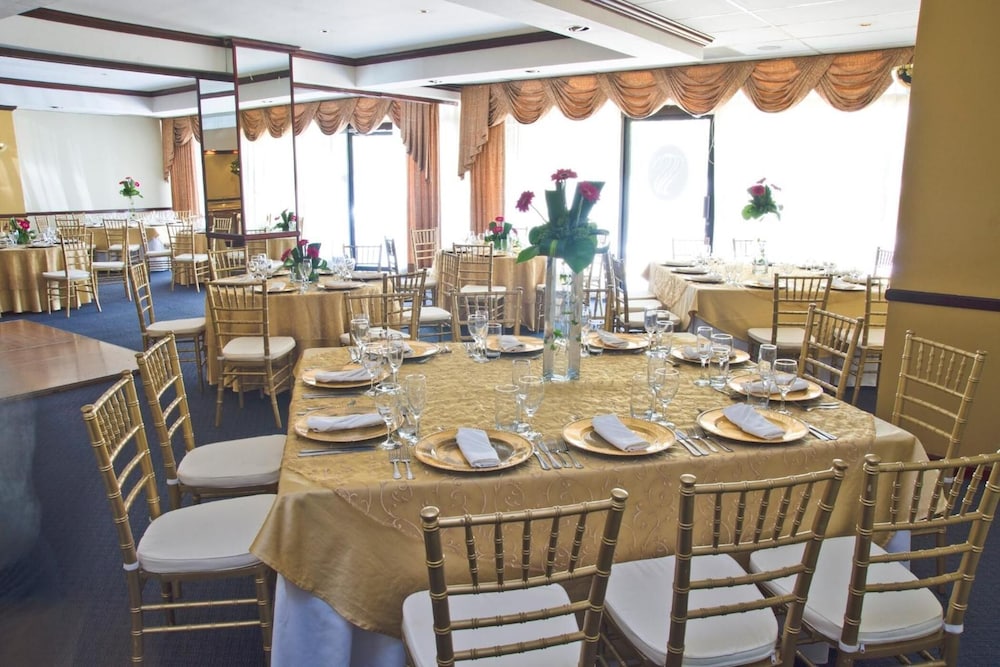Hotel Santander Plaza 37/60