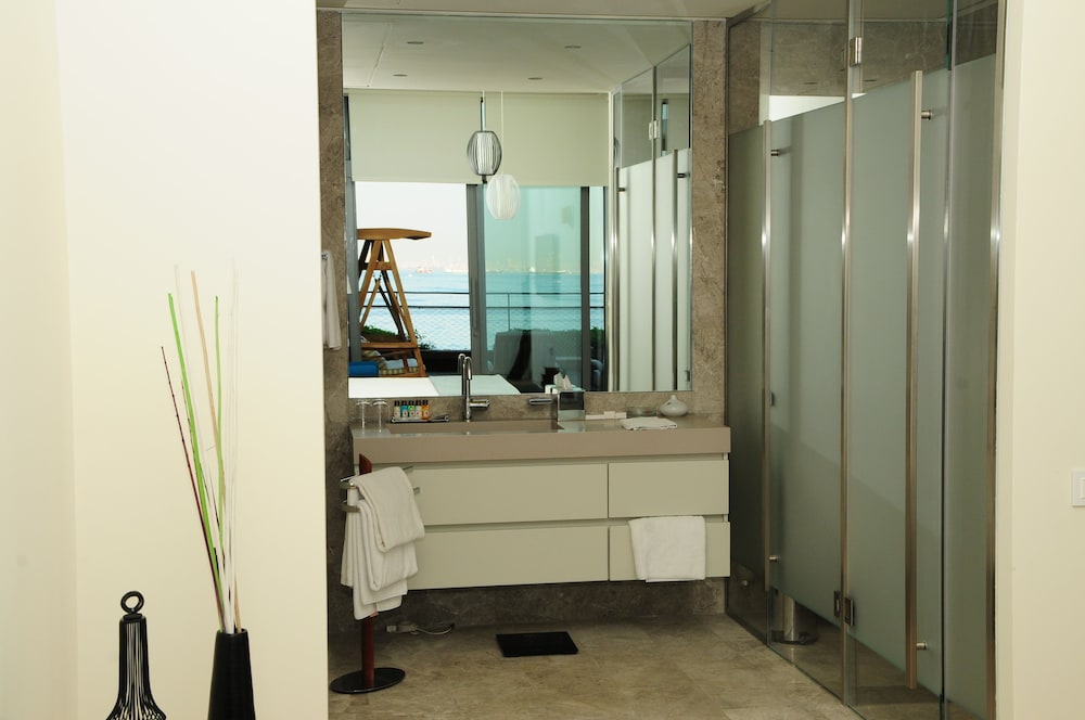 Atakoy Marina Park Residences 41/43
