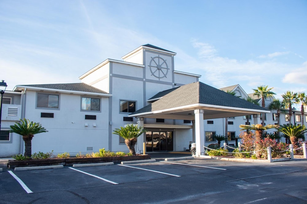 Howard Johnson Inn Tybee Island Savannah GA 60/69