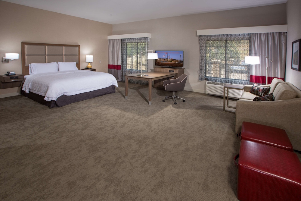 Hampton Inn & Suites Buellton/Santa Ynez Valley 18/42