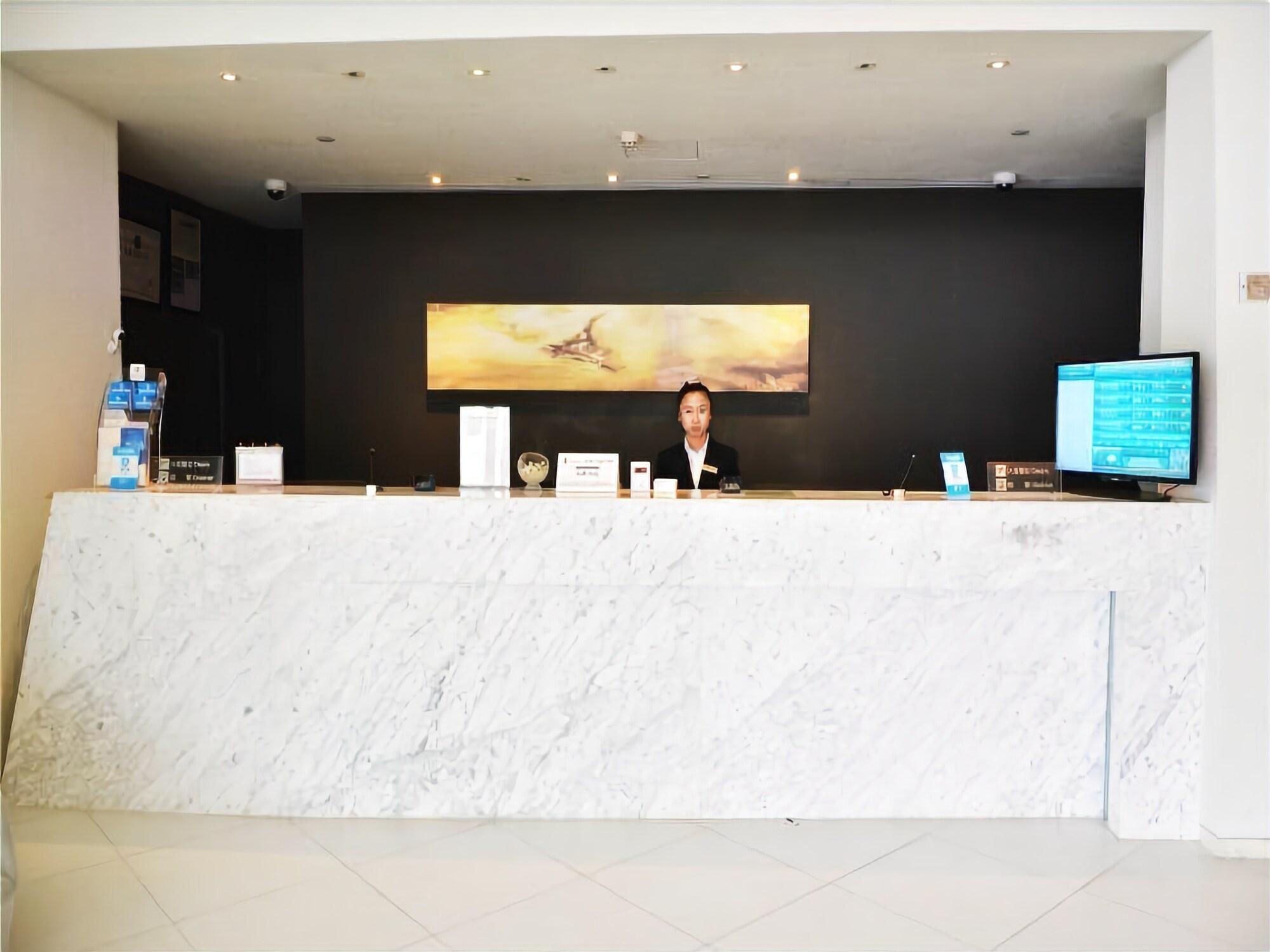 Jinjiang Inn Selec Changchun Yiqi Dongfeng S Ree Branch 4/29