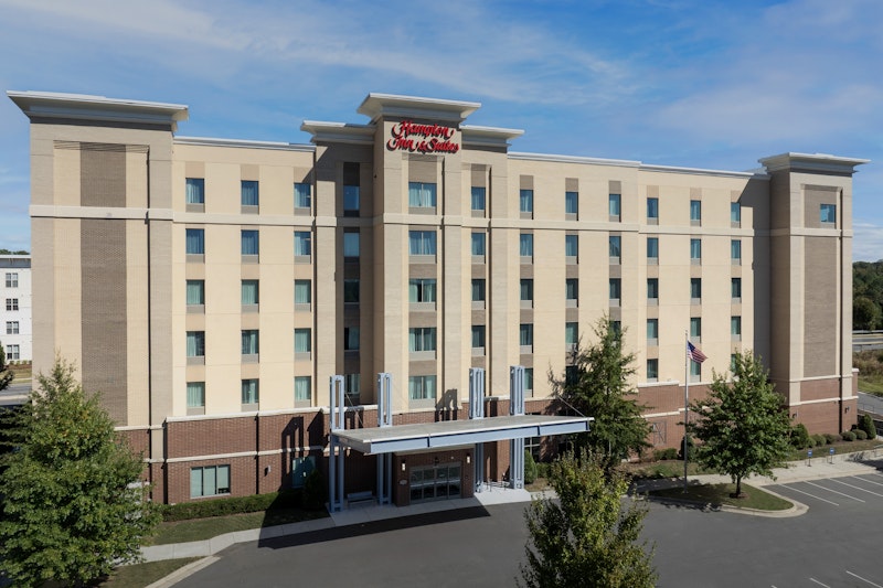 Hampton Inn Suites Charlotte Ballantyne Nc 6/74