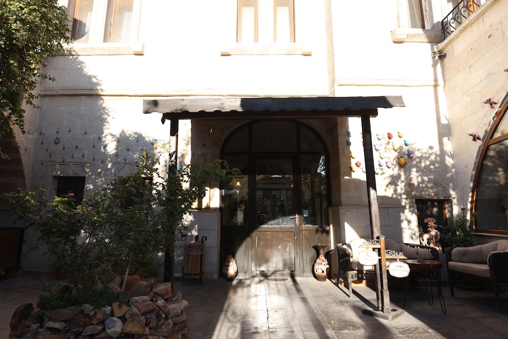 Rose Valley House 3/50