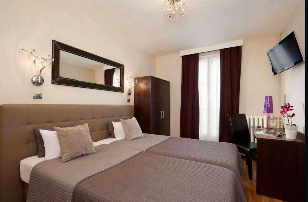 Hotel Le Twelve 15/50