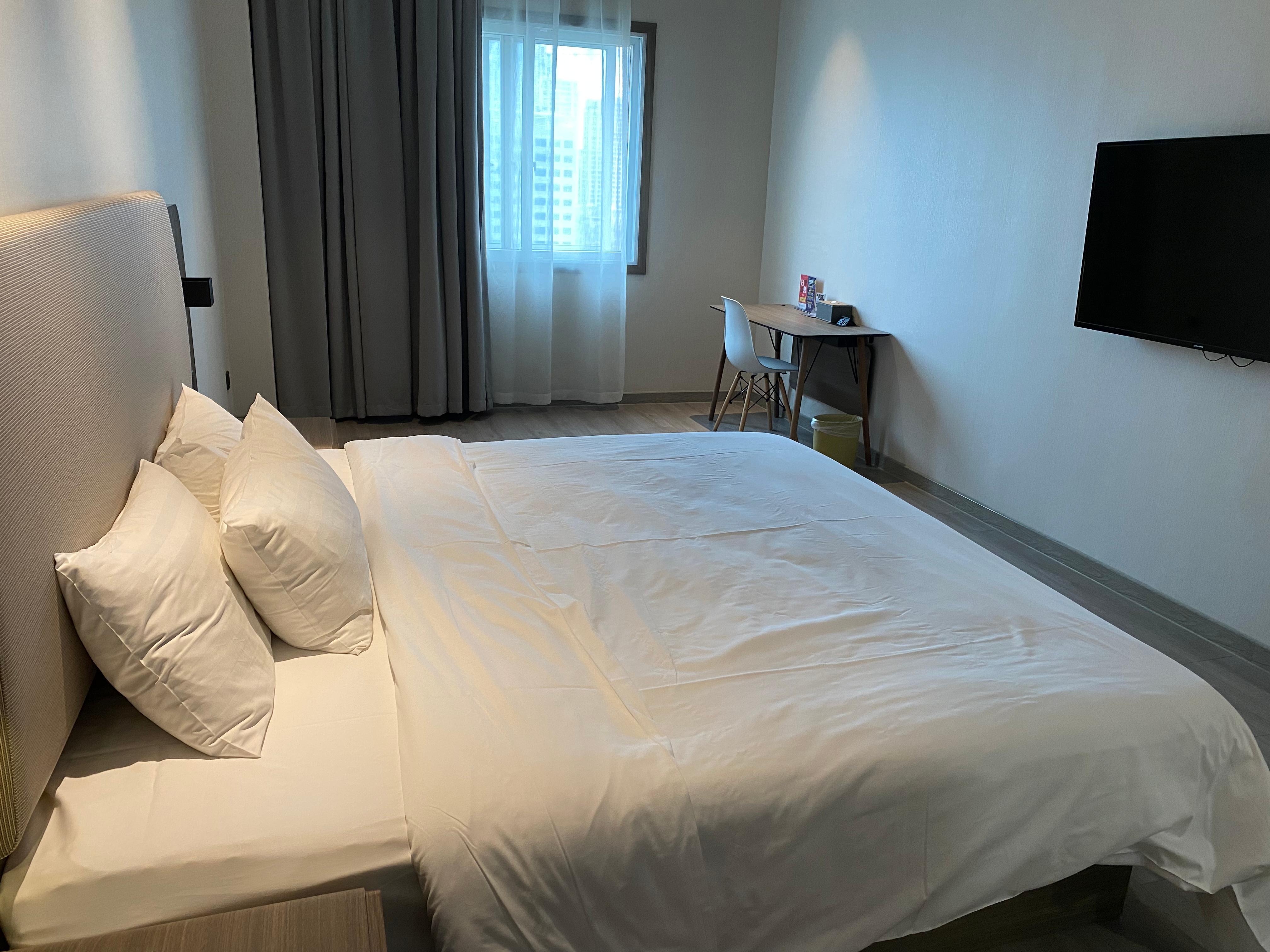 HanTing Hotel (Tongxiang Xiaochang East Road) 10/21