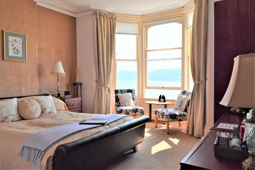 The View Guest House 15/50