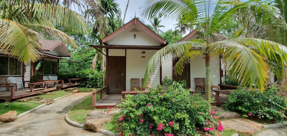 Isle Beach Resort 3/65