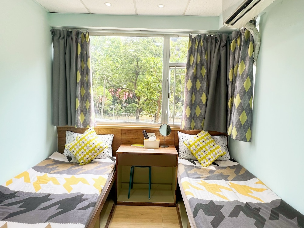 AMU Dreamhouse 16/47