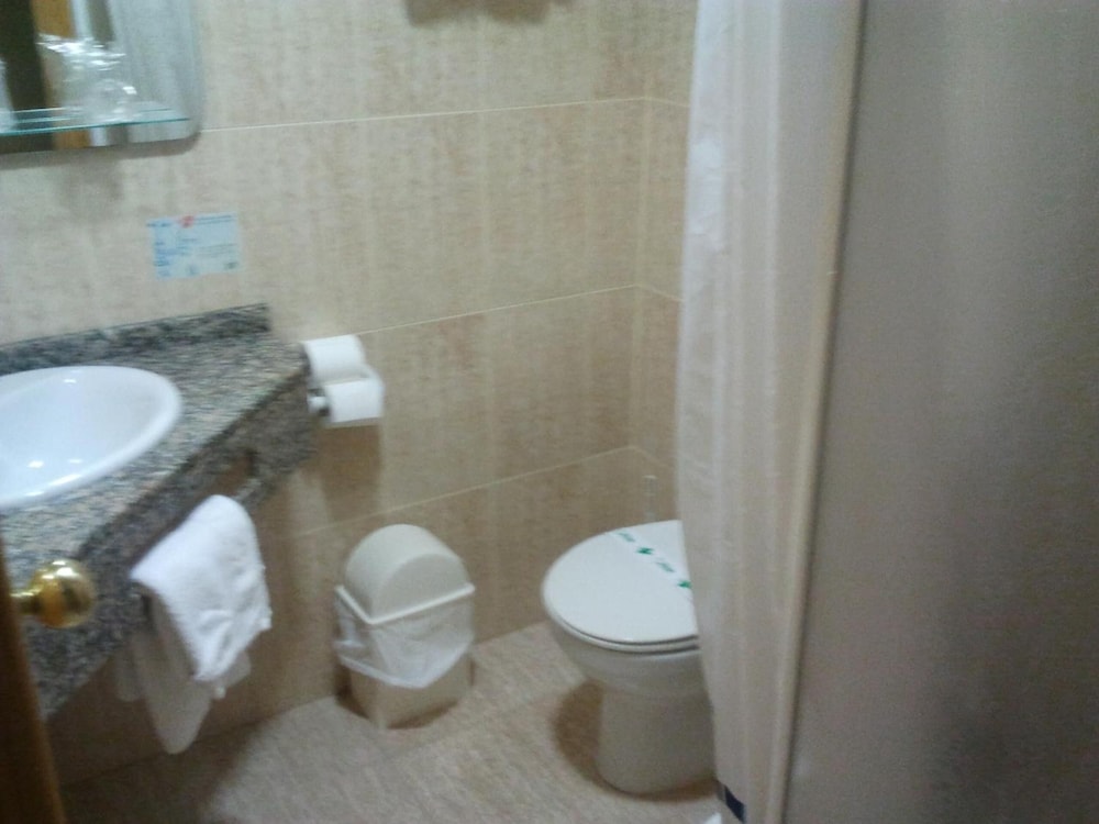 Trabuco Hotel 41/44
