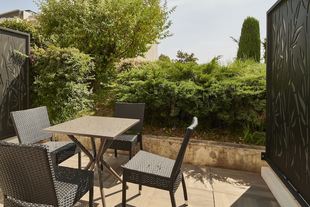 Residence Le Mediterranee 34/49