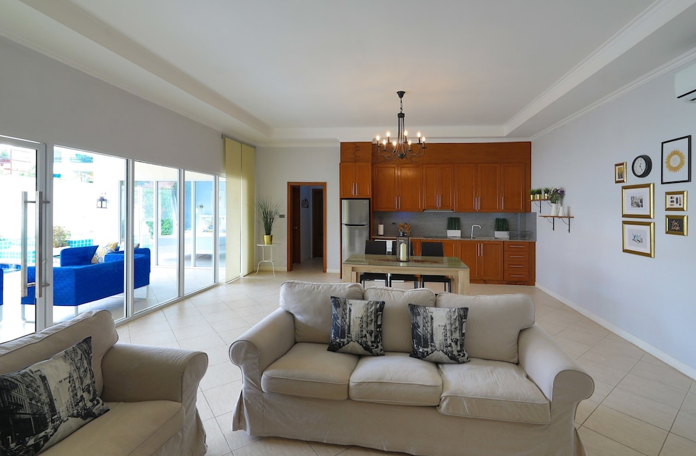 Tortuga Villas Pattaya 36/50
