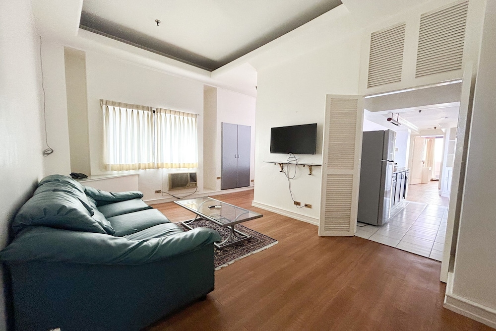 Sunette Tower Suites Makati City Center 54/75