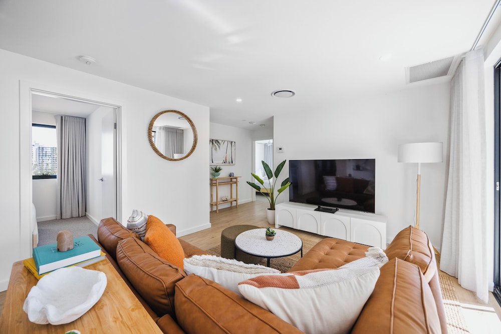 The Shores Surfers Paradise Apartments 35/50