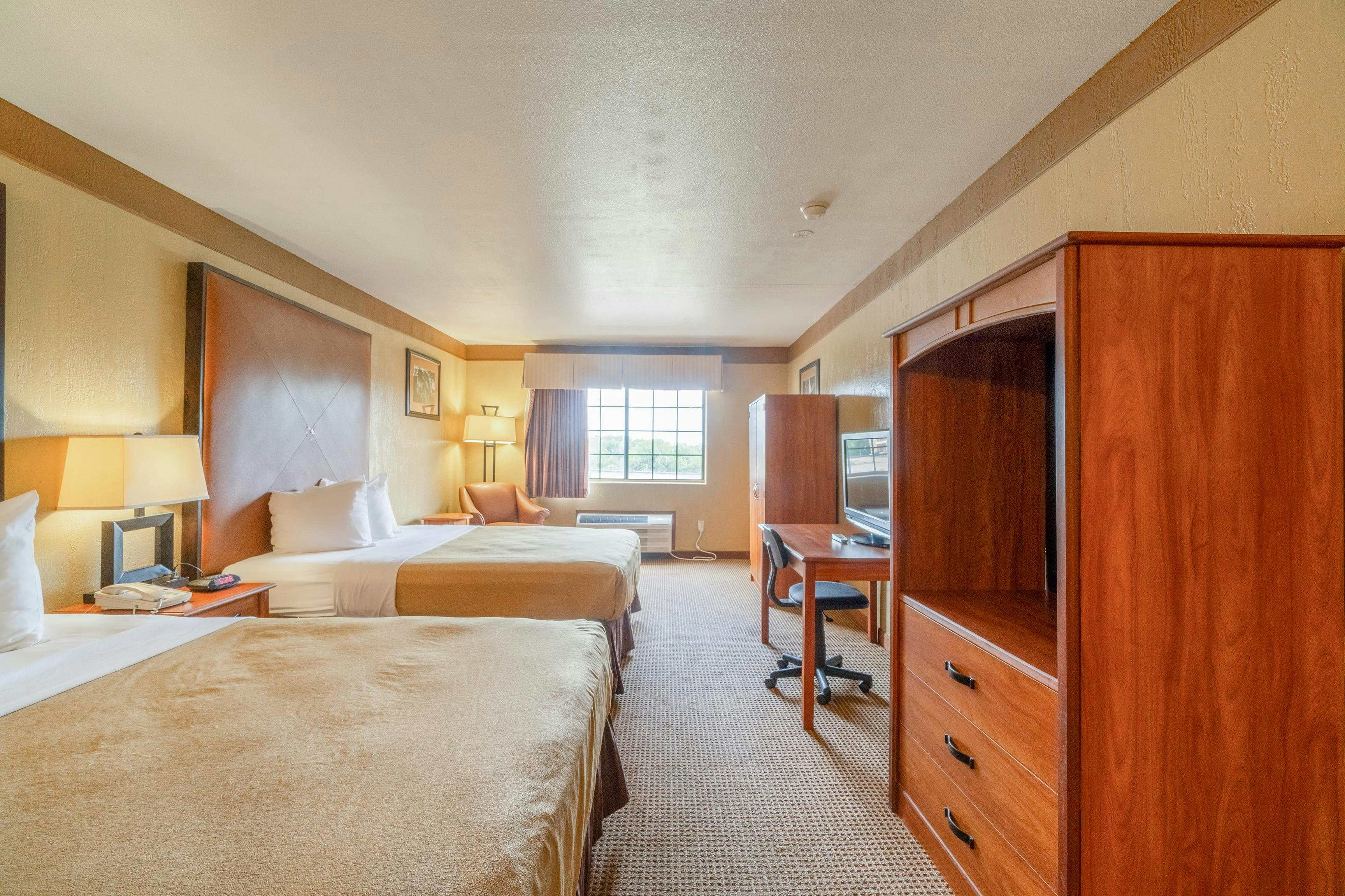 Room, 2 Queen Beds