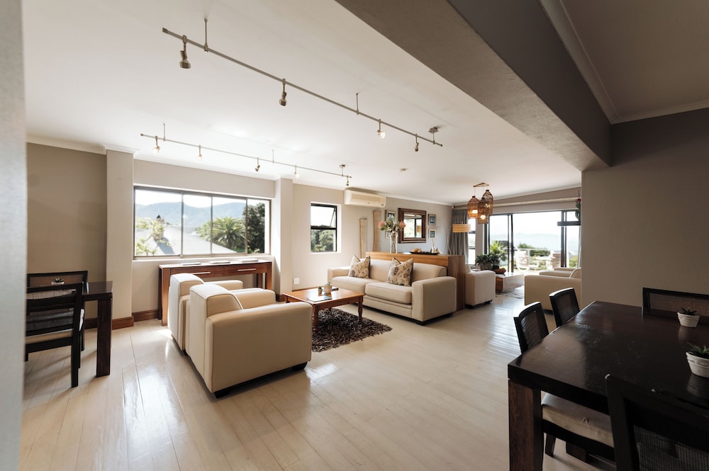 Whale Away Guest House 27/50