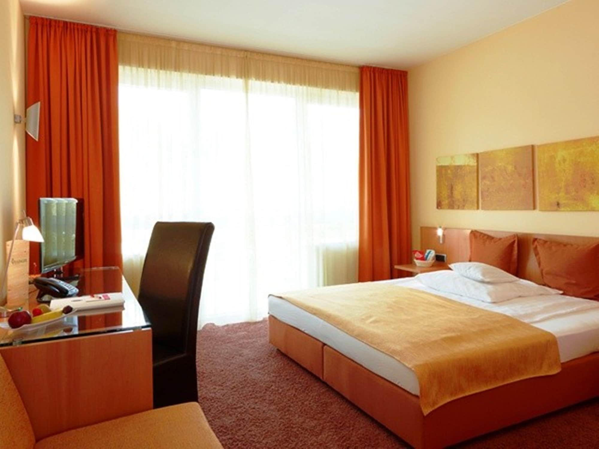 SUPERIOR, DOUBLE BED