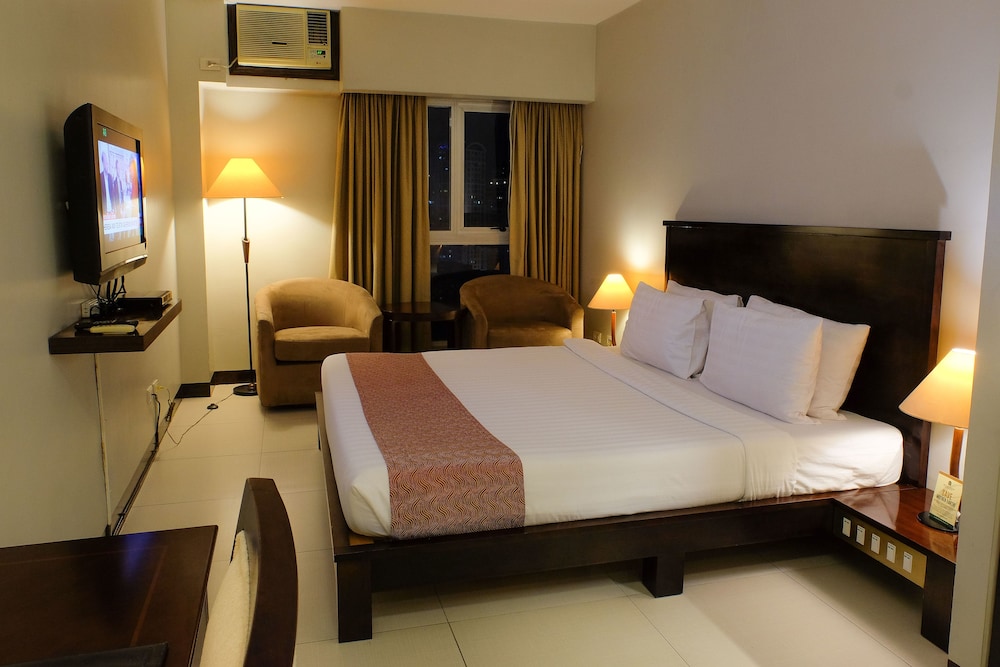 MILLENIA SUITES ORTIGAS 5/24