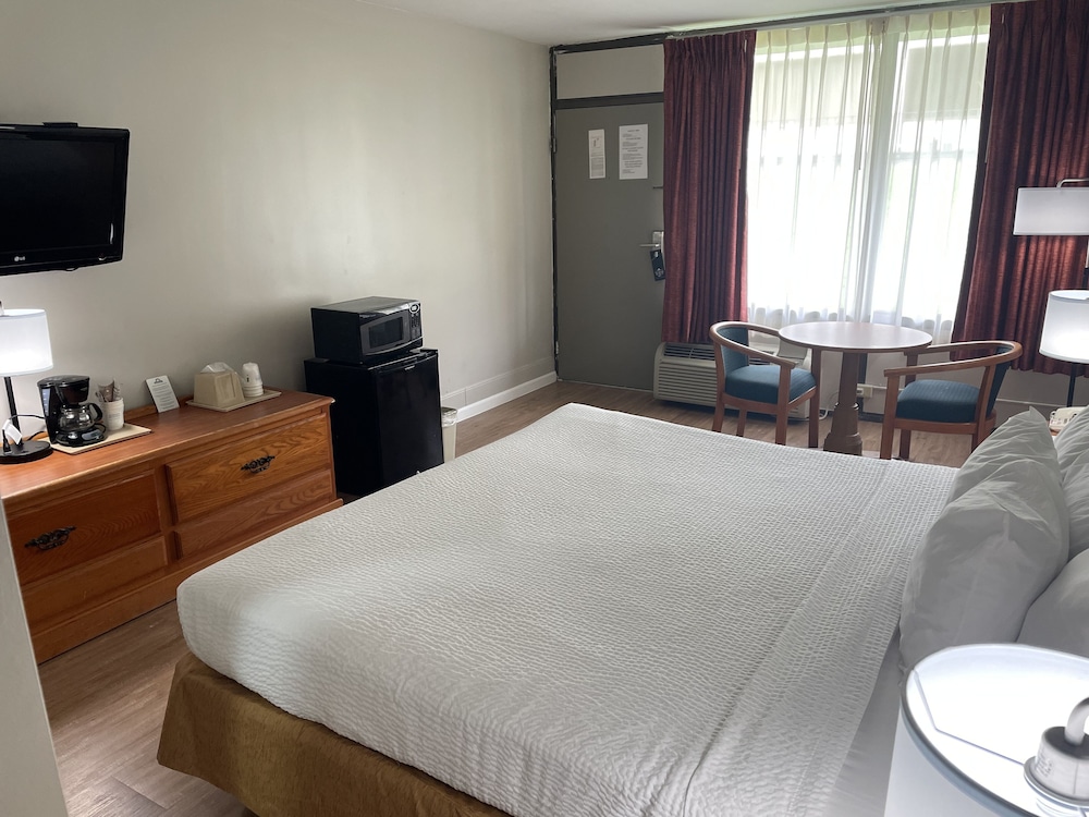 Days Inn by Wyndham Valdosta/Near Valdosta Mall 11/41