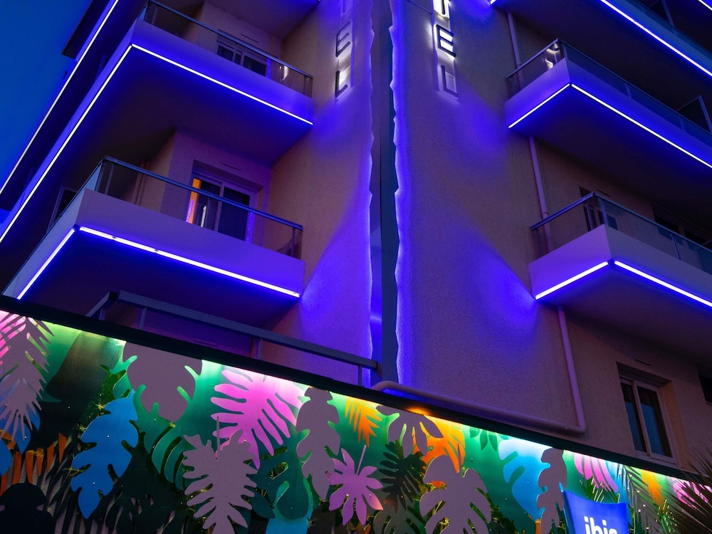 Ibis Budget Menton 2/66