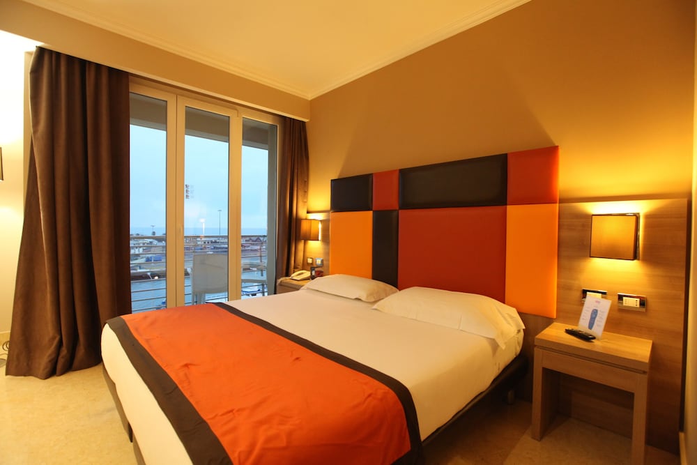 STANDARD, TWIN BEDS