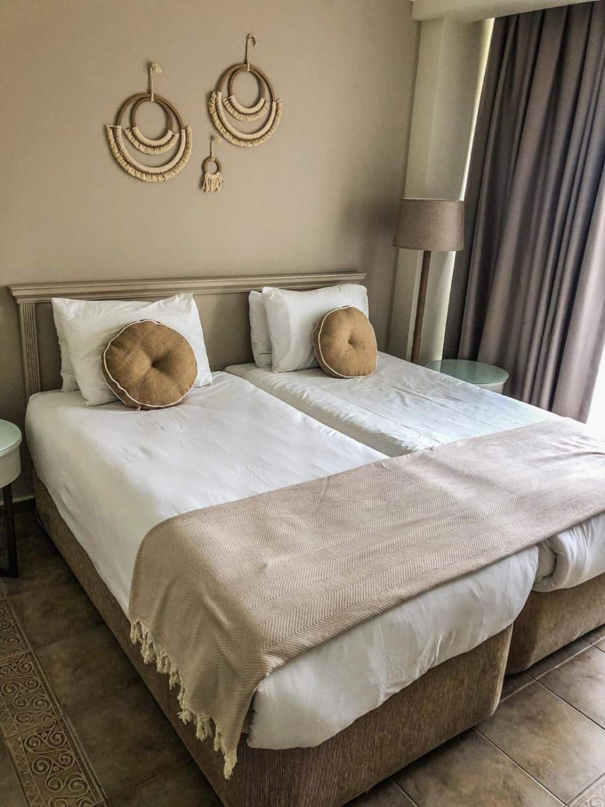 Connys Boutique Hotel - Adults Only 11/66