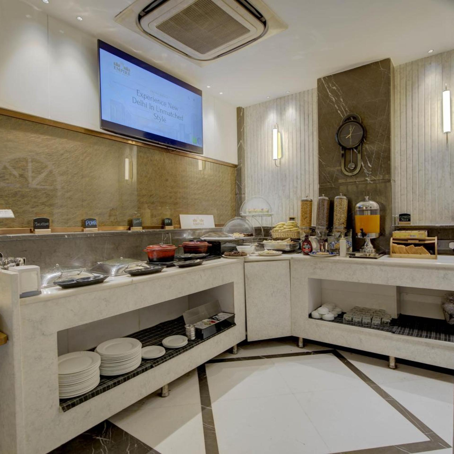 Hotel Delhi 55 24/30