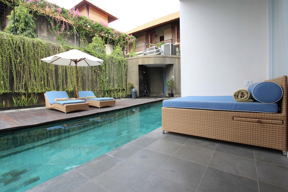 Ossotel Legian Bali 8/51