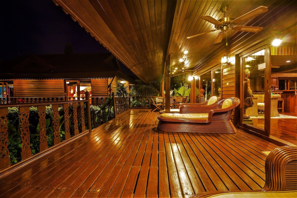 Erawan Villa Hotel 22/50