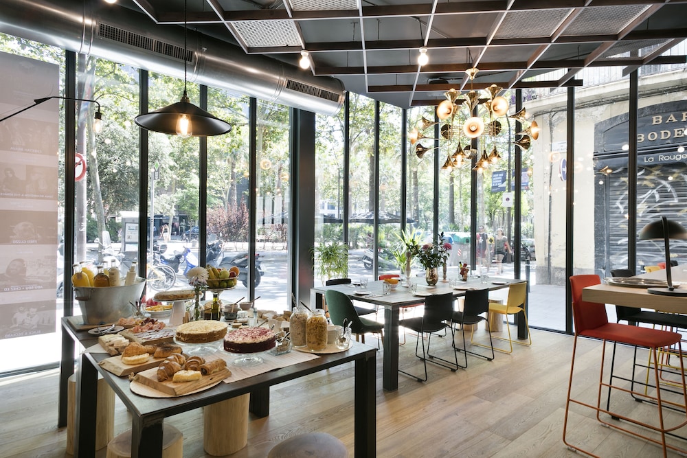 Niu Barcelona 50/64
