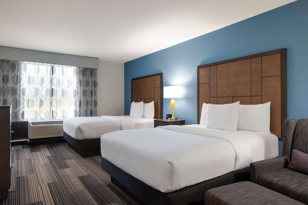 ROOM, 2 QUEEN BEDS