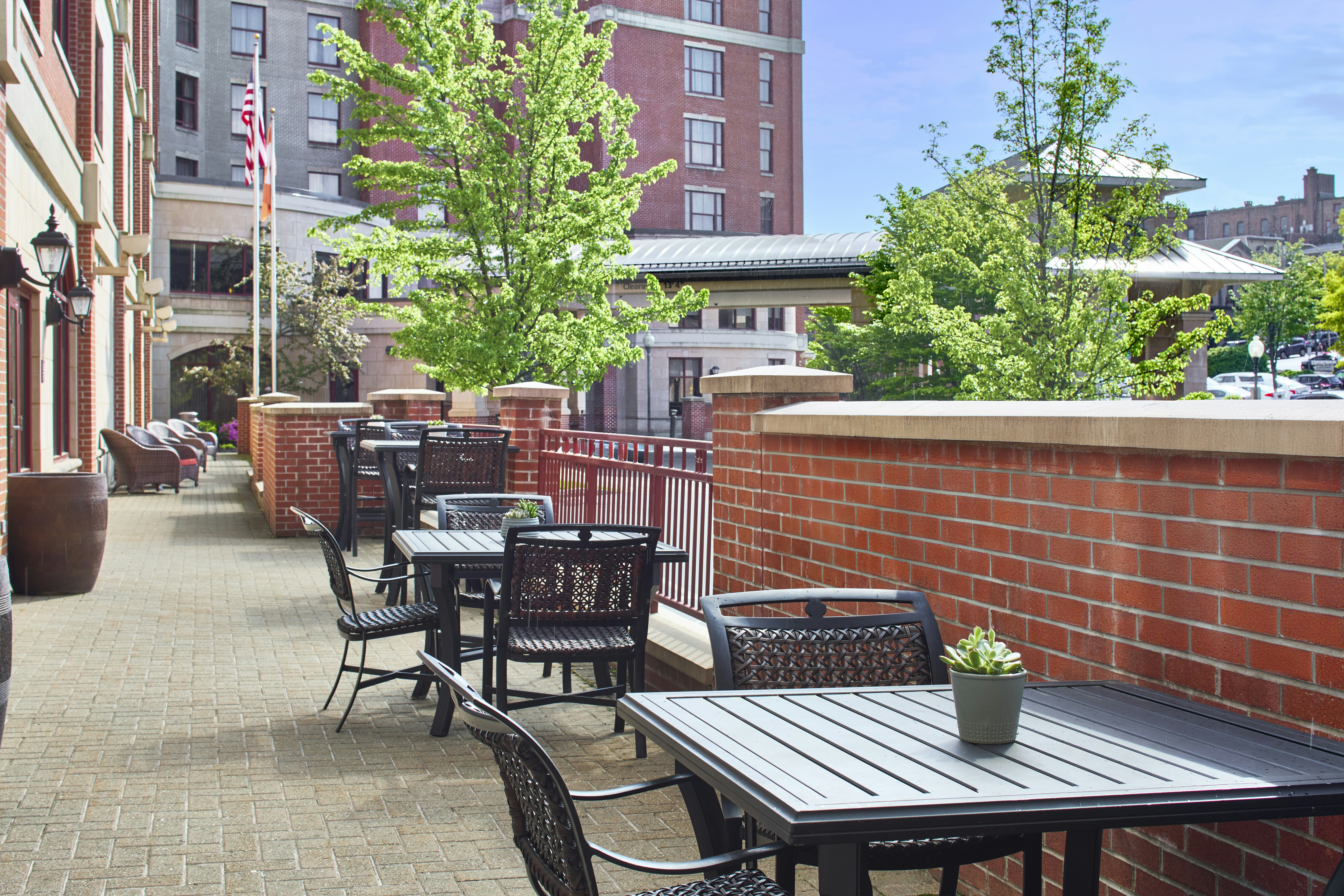 Hampton Inn Suites Saratoga Springs Downtown 41/69