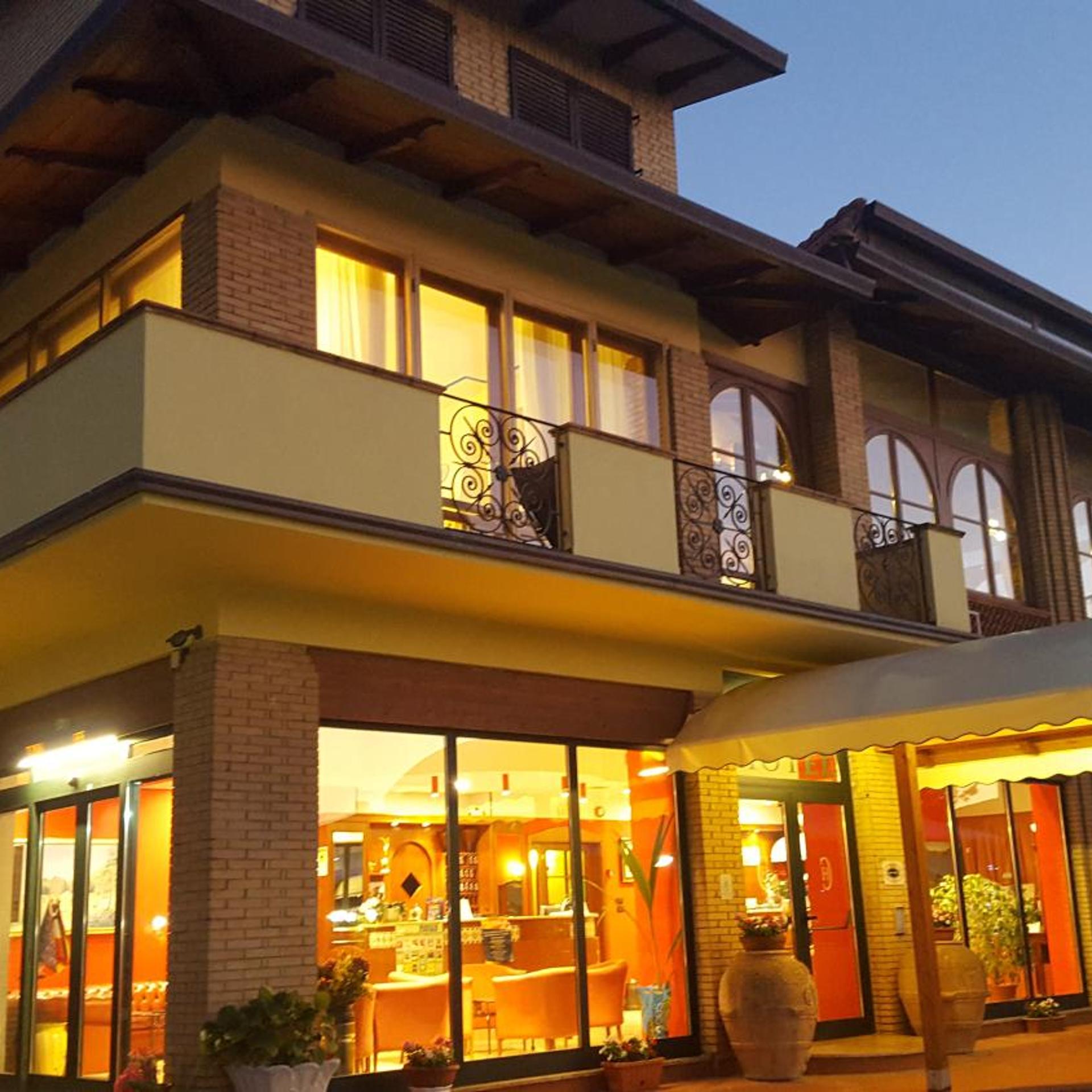 HOTEL DUCA DELLA CORGNA 3/51
