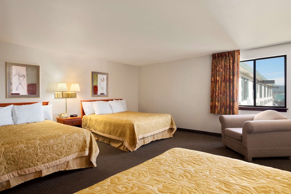 Super 8 by Wyndham Coeur d'Alene 14/32