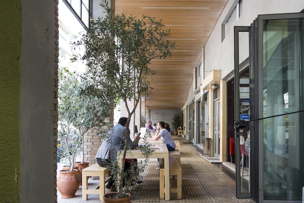 Attractive Flat Near Acropolis Museum 2/35