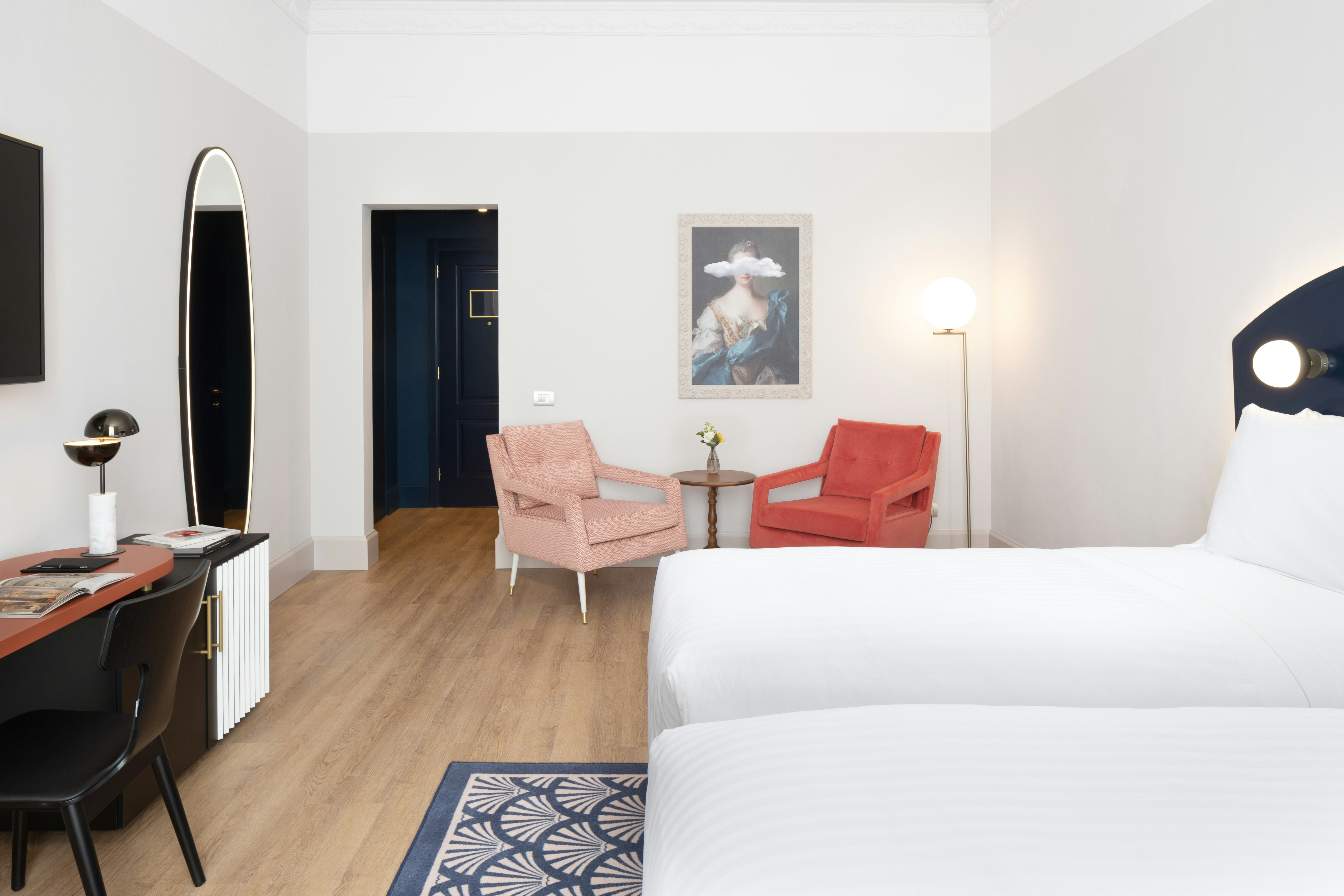 Deluxe, Twin Beds