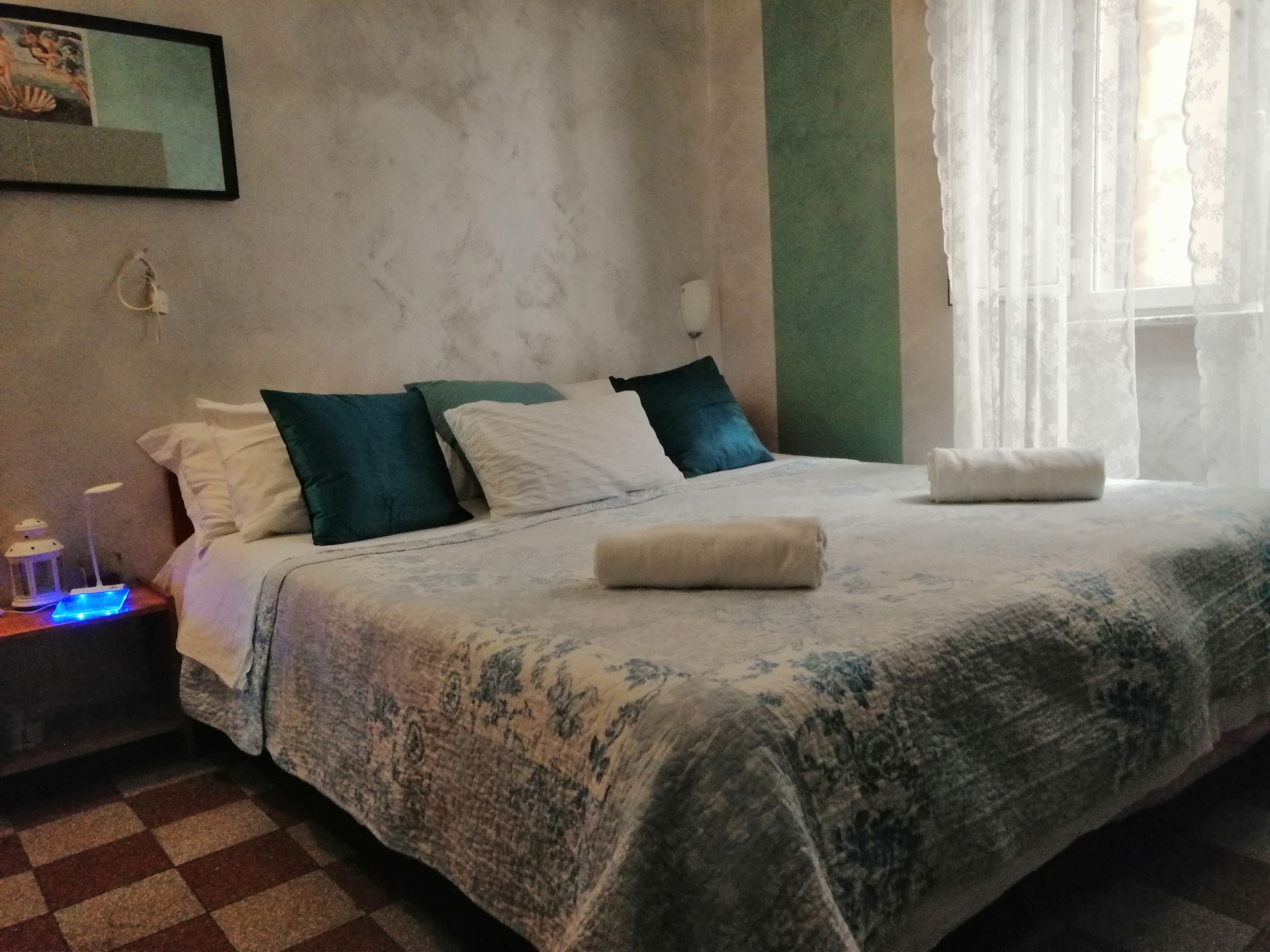 ROOM, DOUBLE BED, PRIVATE BATHROOM