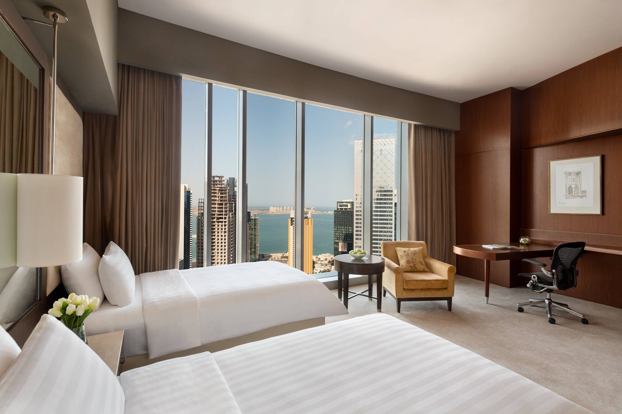 Deluxe, Twin Beds