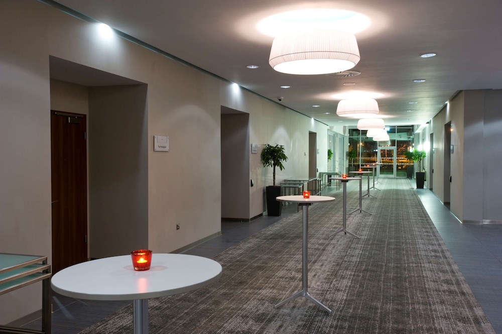 Radisson Blu Hotel East Midlands Airport 5/50