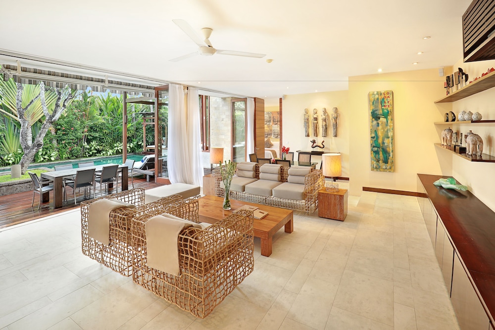 The Elysian Boutique Villa Hotel 26/50