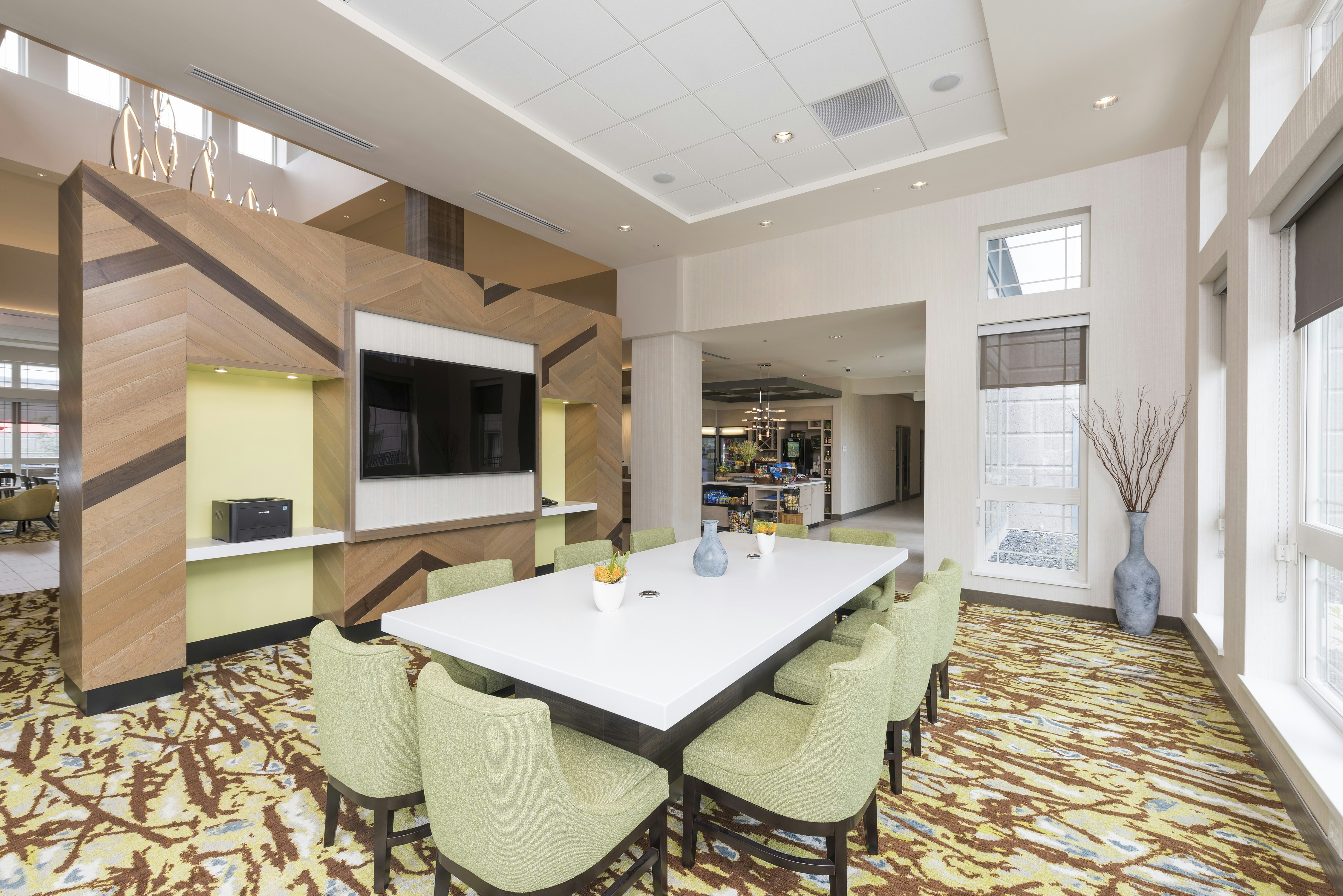 Hilton Garden Inn Grand Rapids East 6/15