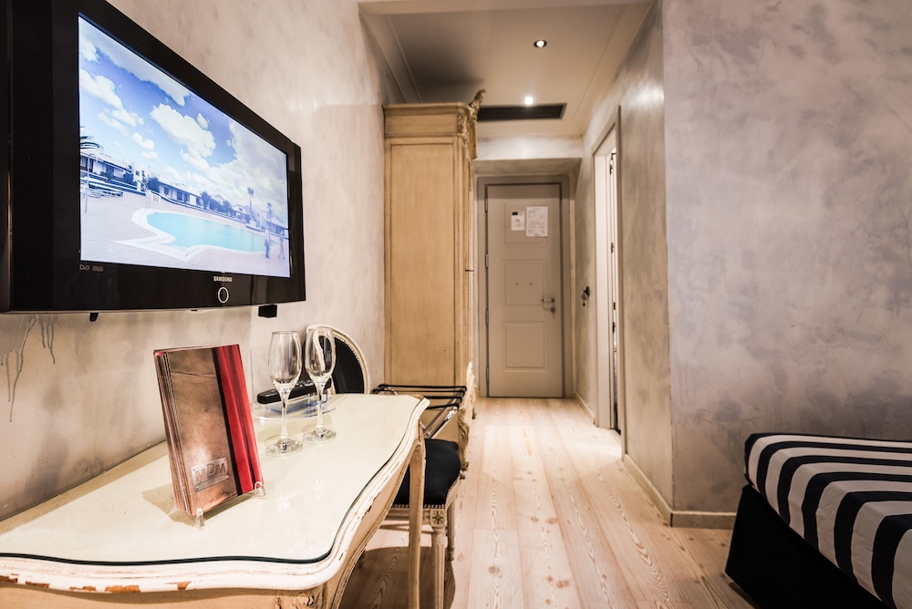 Mdm Luxury Rooms Guest House 32/50