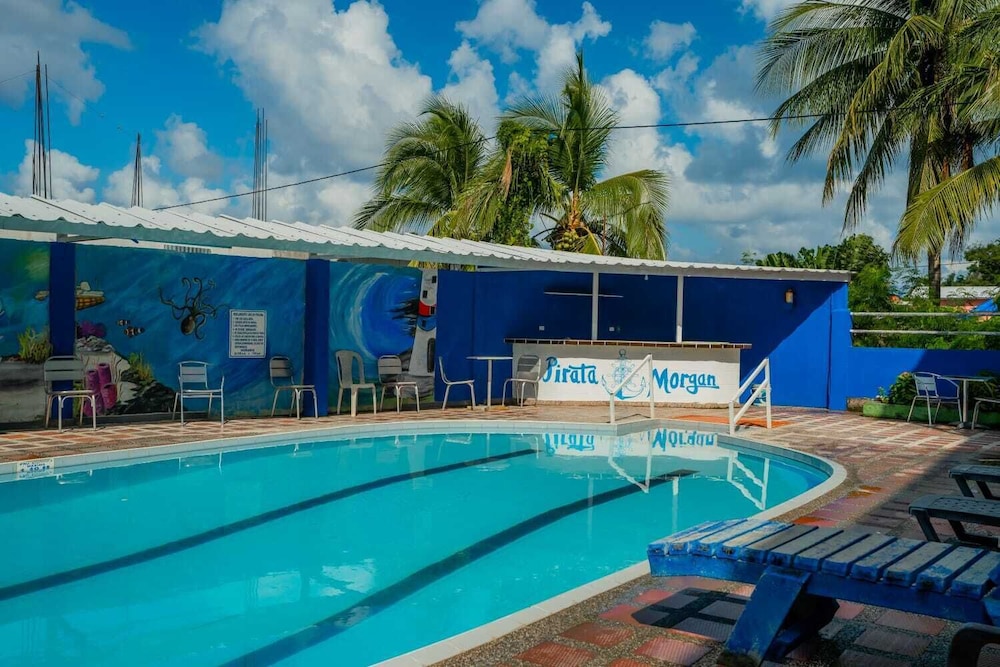 Hotel El Pirata Morgan Providencia 15/23