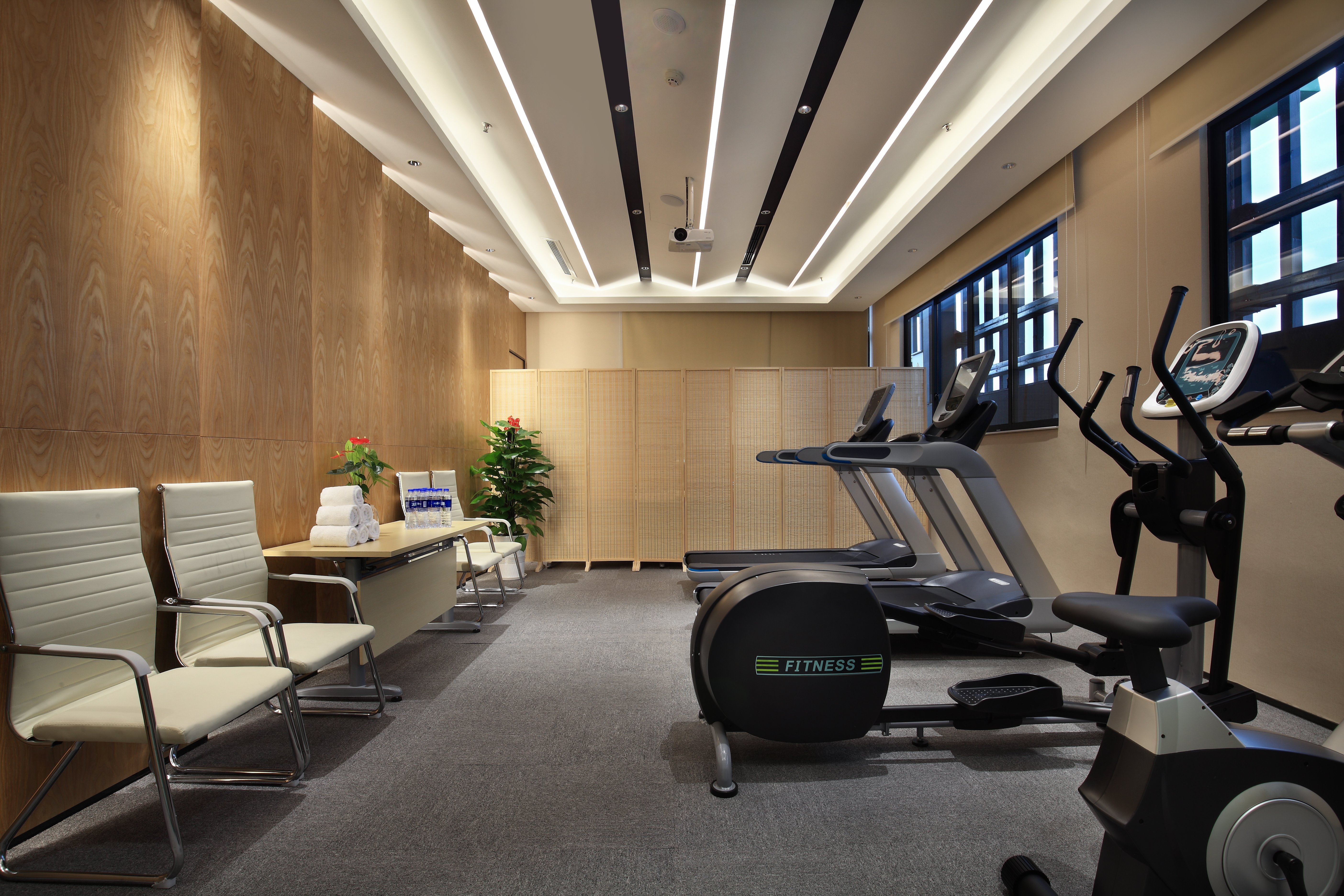 Holiday Inn Express Guilin City Center 25/41