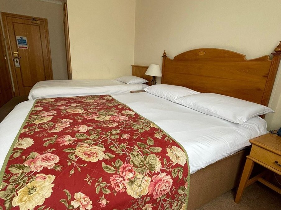 Troy Hotel 23/45