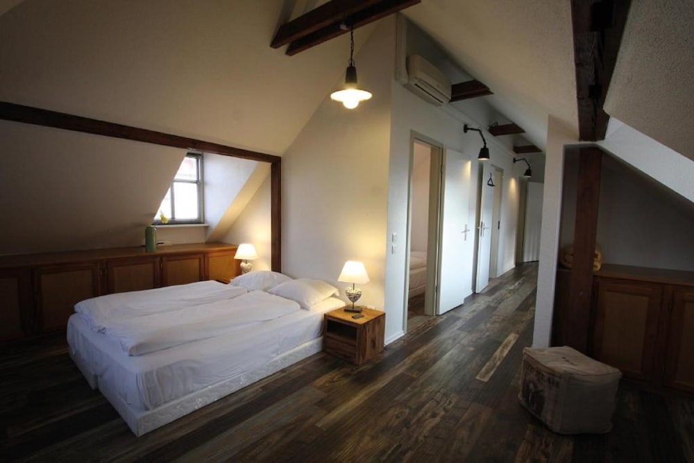Hotel Roses Ex Hotel Aux Trois Roses 21/70