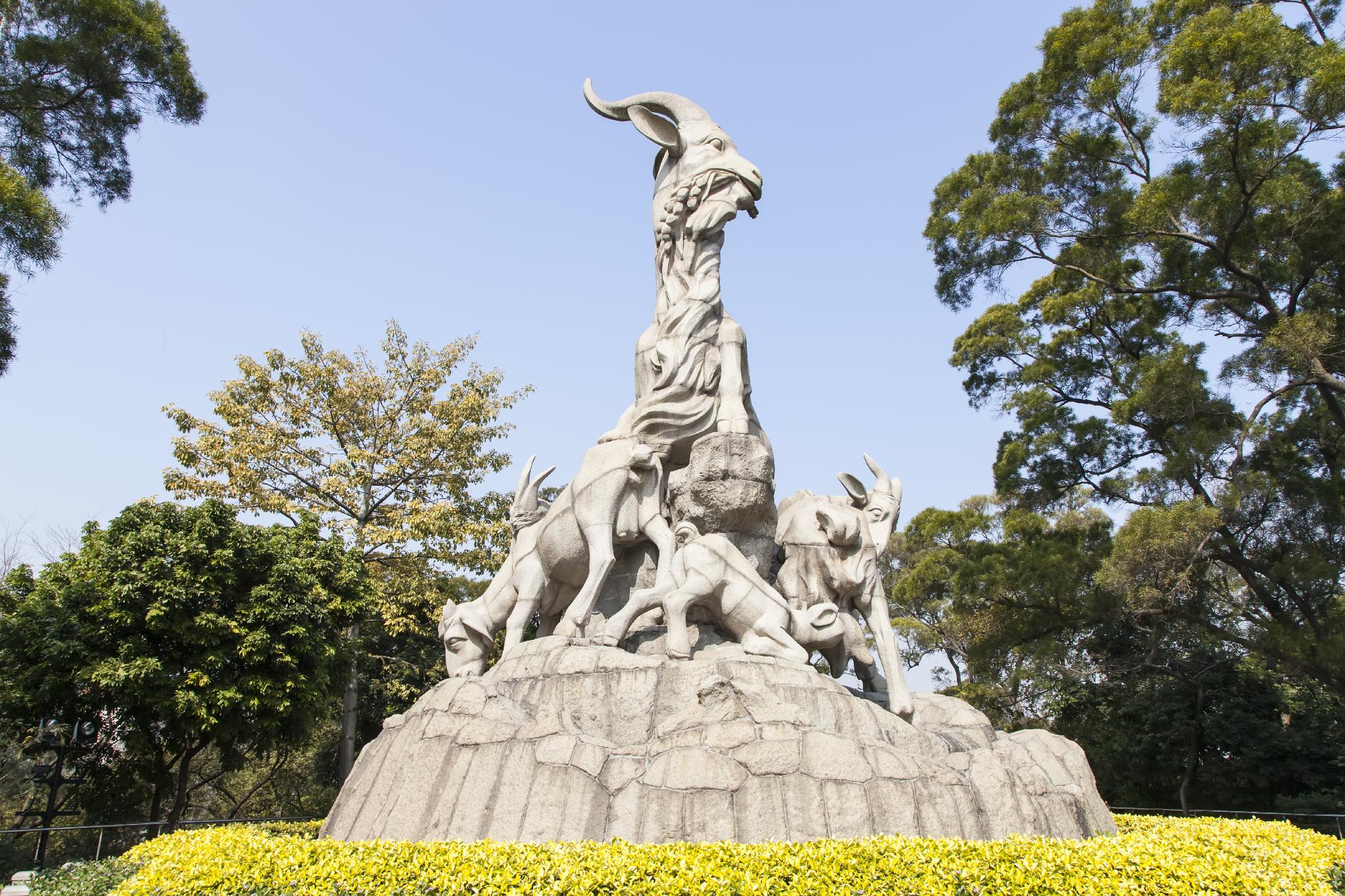 Vienna Hotel (Guangzhou railway station & Xiaobei subway station) 46/48